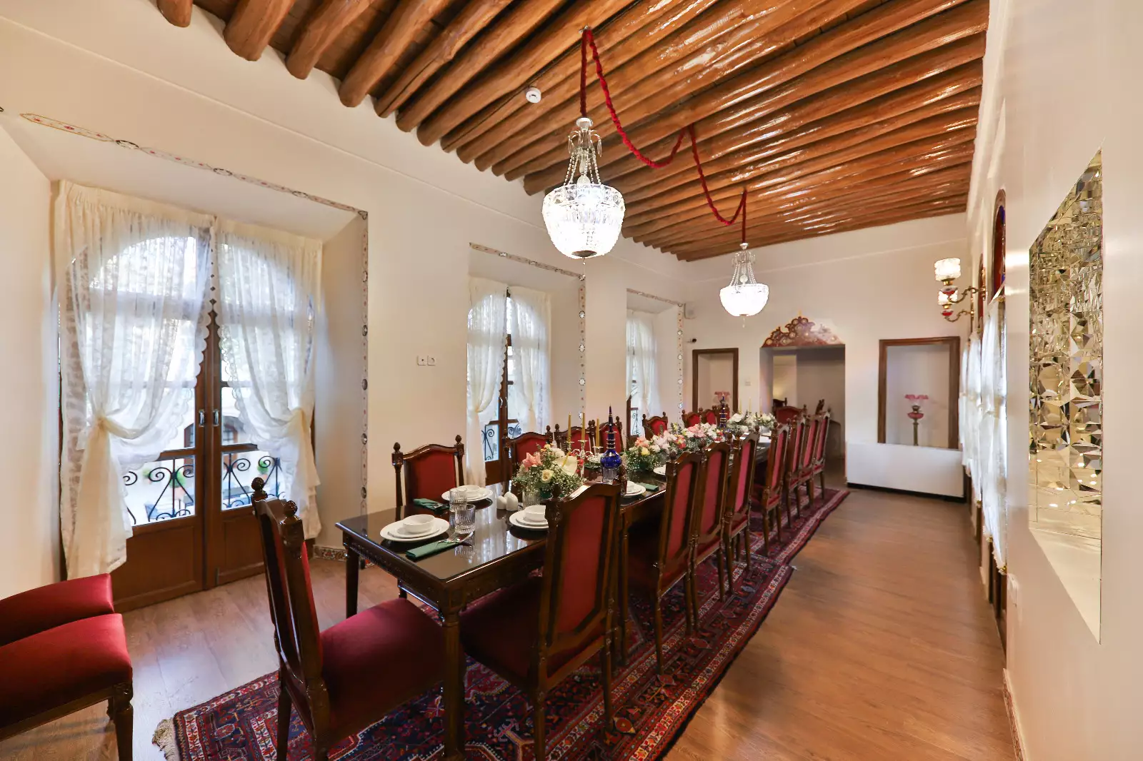 هتل بوتیک آریانا کرمانشاه